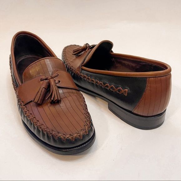 Cole Haan Shoes - Vintage Cole Haan Tassel Tan & Black Loafers